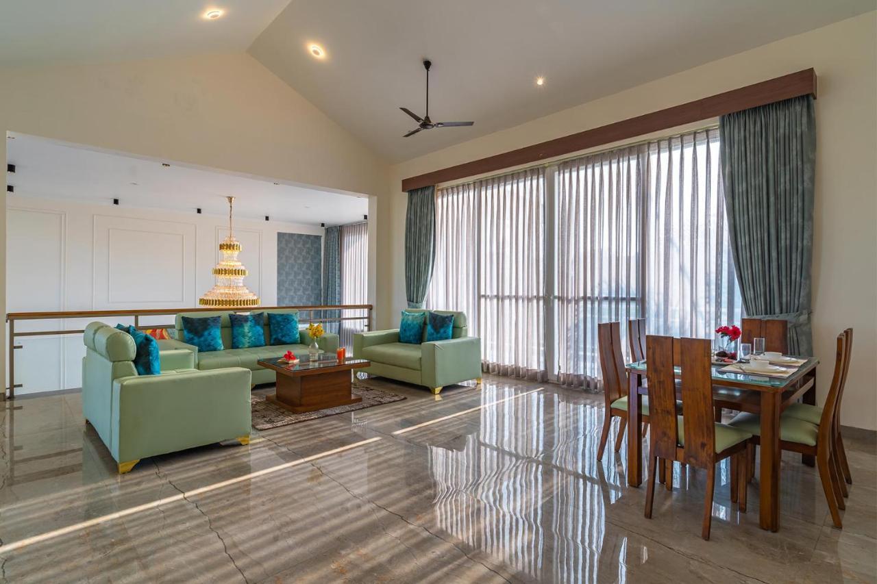 Stayvista At Serenity Farms With Pool, Lawn, Bonfire & Bbq Sohna Экстерьер фото