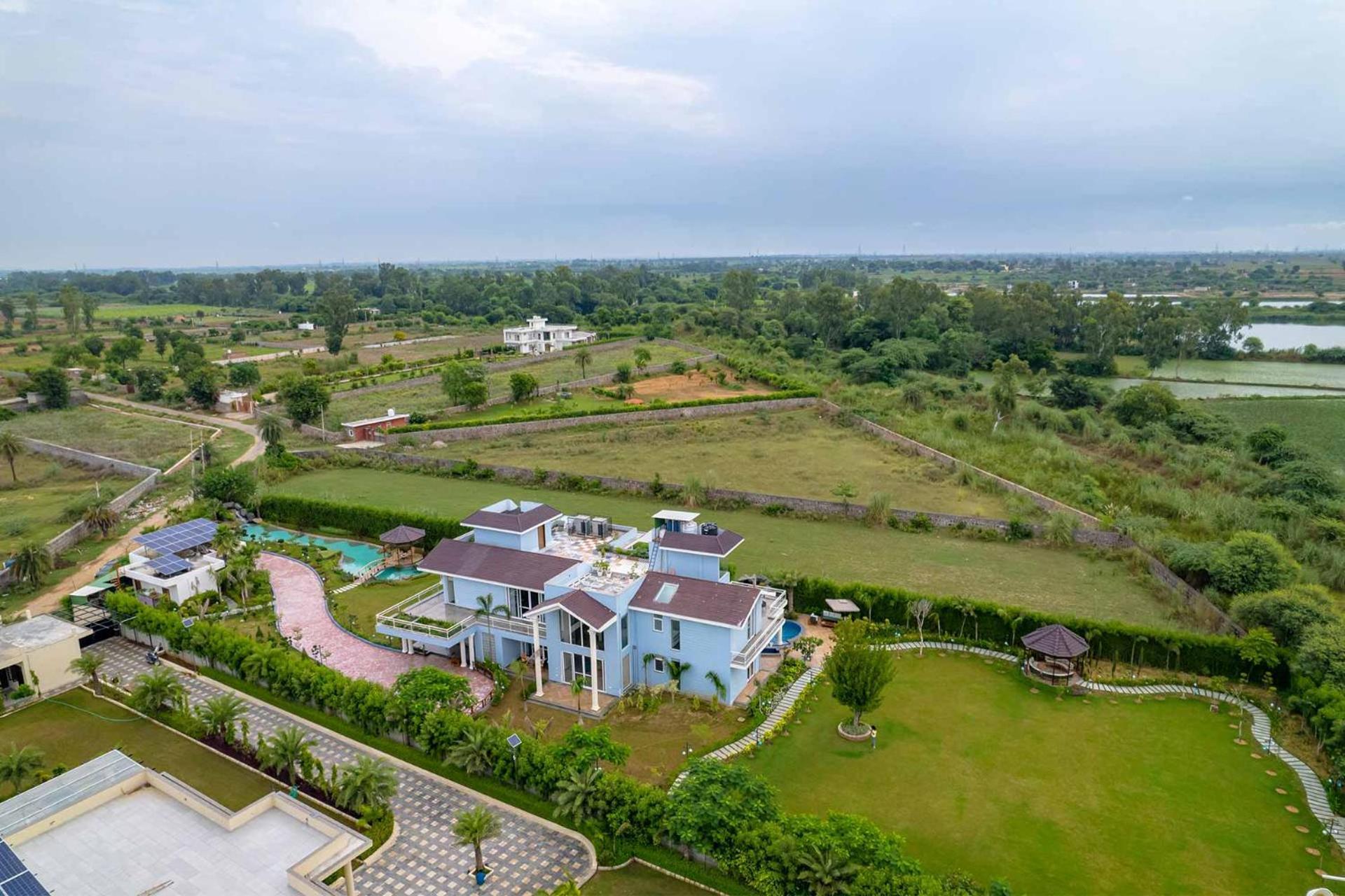 Stayvista At Serenity Farms With Pool, Lawn, Bonfire & Bbq Sohna Экстерьер фото