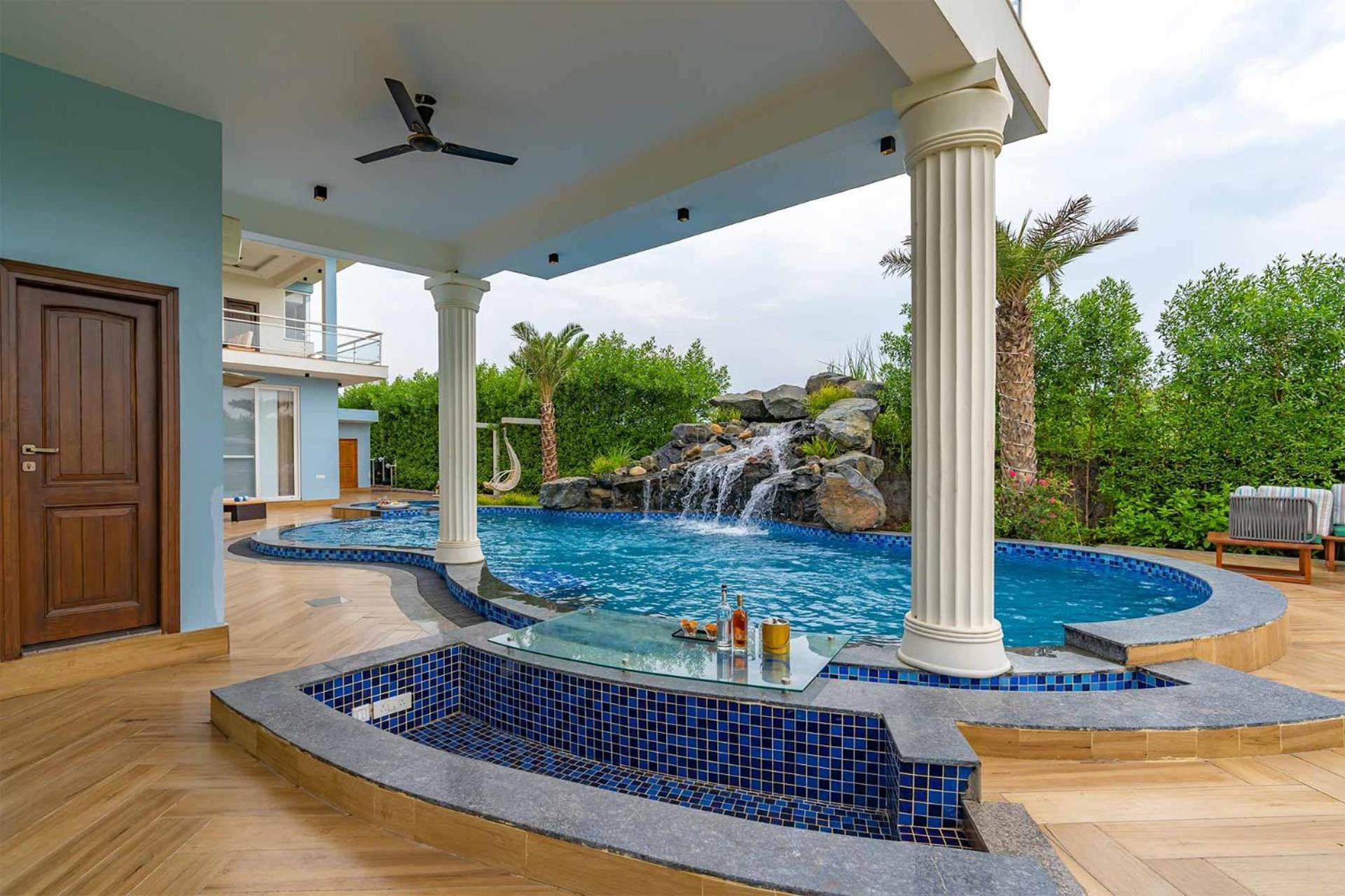 Stayvista At Serenity Farms With Pool, Lawn, Bonfire & Bbq Sohna Экстерьер фото